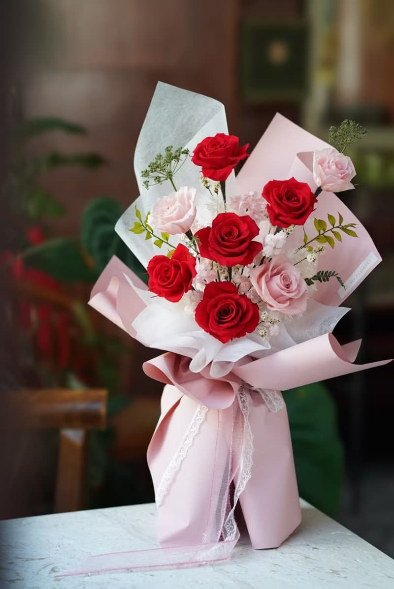 因你而完整 求婚告白 少女配色 頂級永生玫瑰花花束 韓式包裝花束