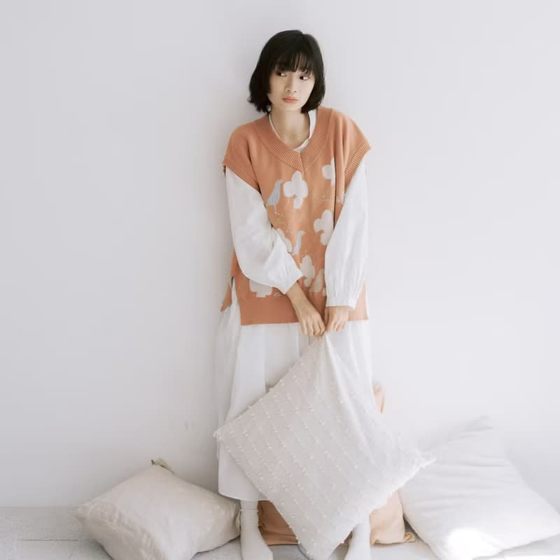 針織毛衣背心/軟冬綻花/海棠八哥2號/淡漠霧橘