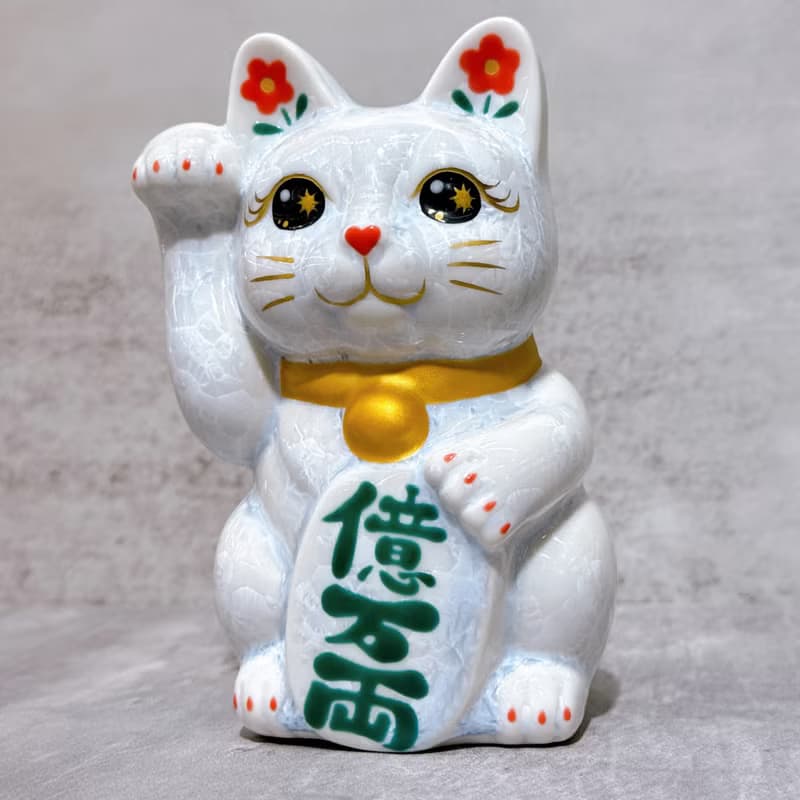 【福聚瓷靈】日本清水燒招財貓 | 花結晶 白 億萬両 右