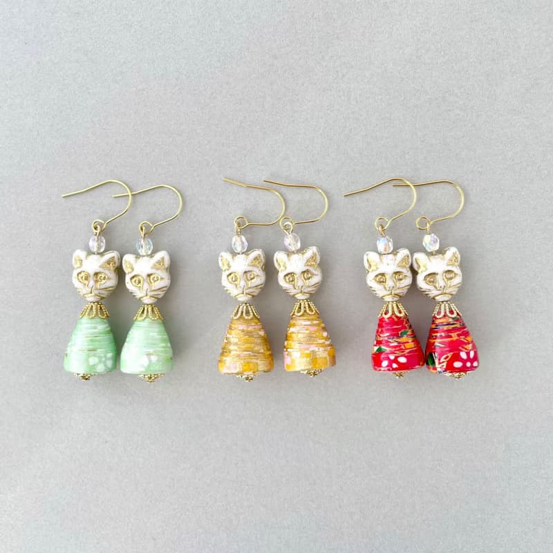 春の福々猫祭りピアス/イヤリング　セット　軽い和紙のアクセサリー