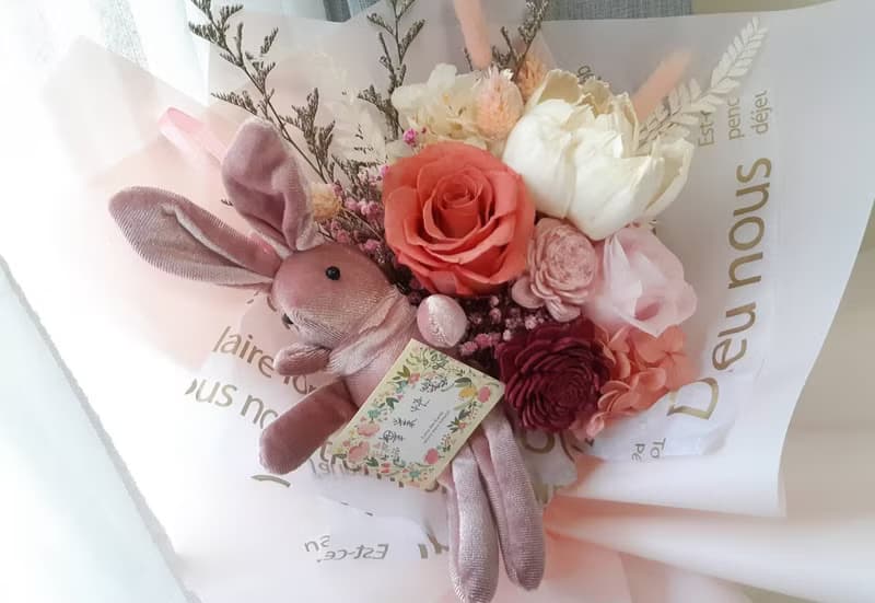 甜美粉嫩系~香氛太陽玫瑰&不凋玫瑰花束 畢業花束 情人節花束