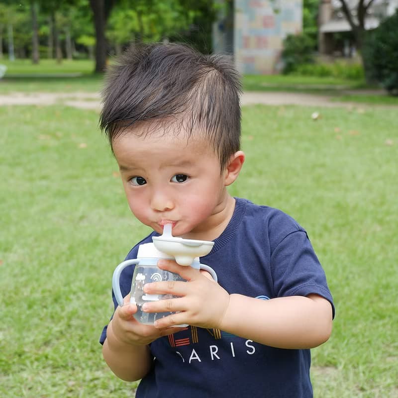 【combi】Laku樂可杯-吸管杯 (240ml/340ml)