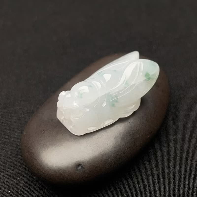 【一鳴驚人】冰綠翡翠蟬吊飾 | 天然緬甸玉翡翠A貨 | 送禮