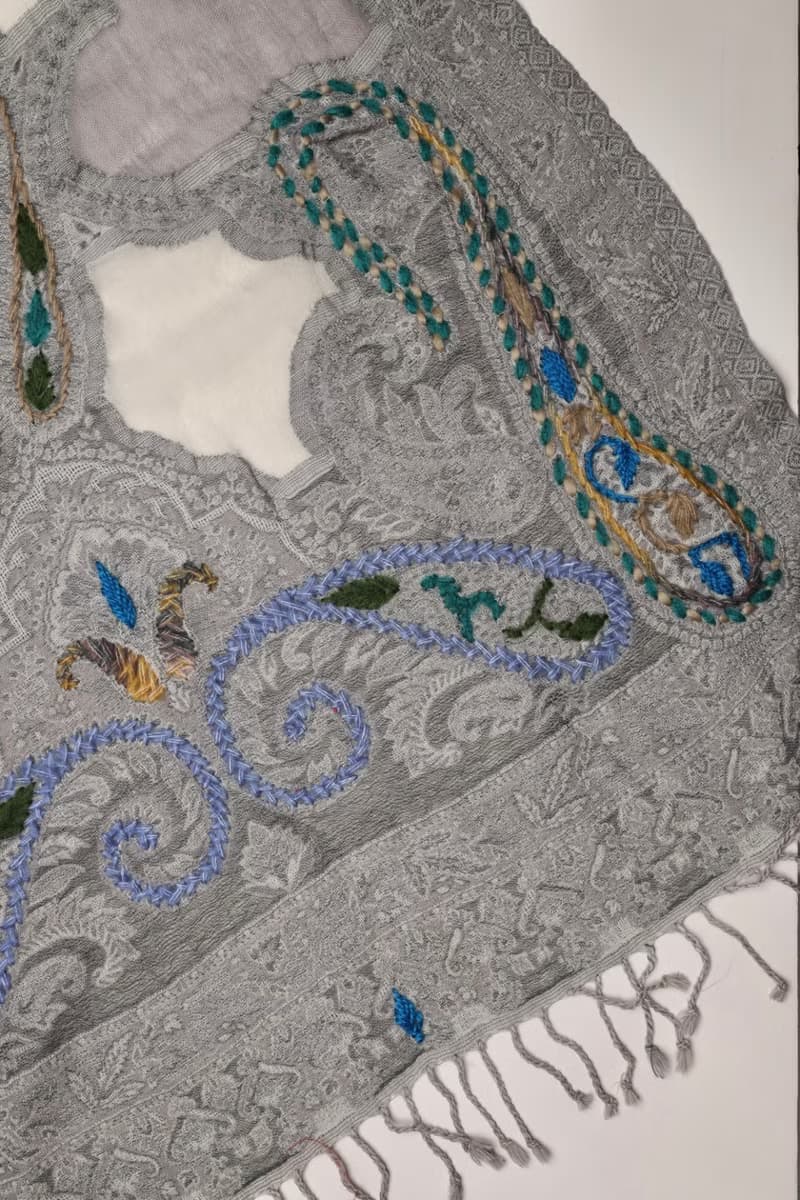 【情人節禮物】喀什米爾水煮羊毛手工刺繡圍巾披肩雲朵灰色拼薄紗