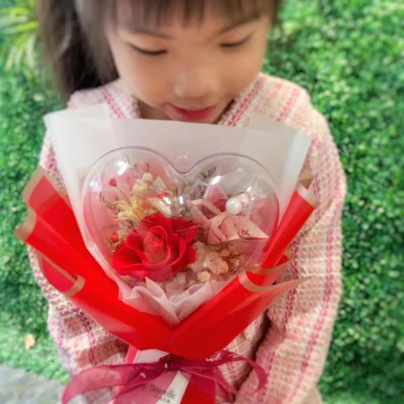 一心一意愛心波波球永生玫瑰花束 母親節 情人節 生日 送禮  求婚