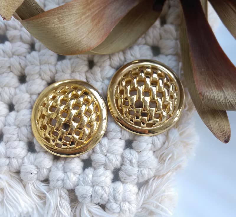 Vintage Jewelry 西洋古董飾品 金色調 金格子 針式耳環
