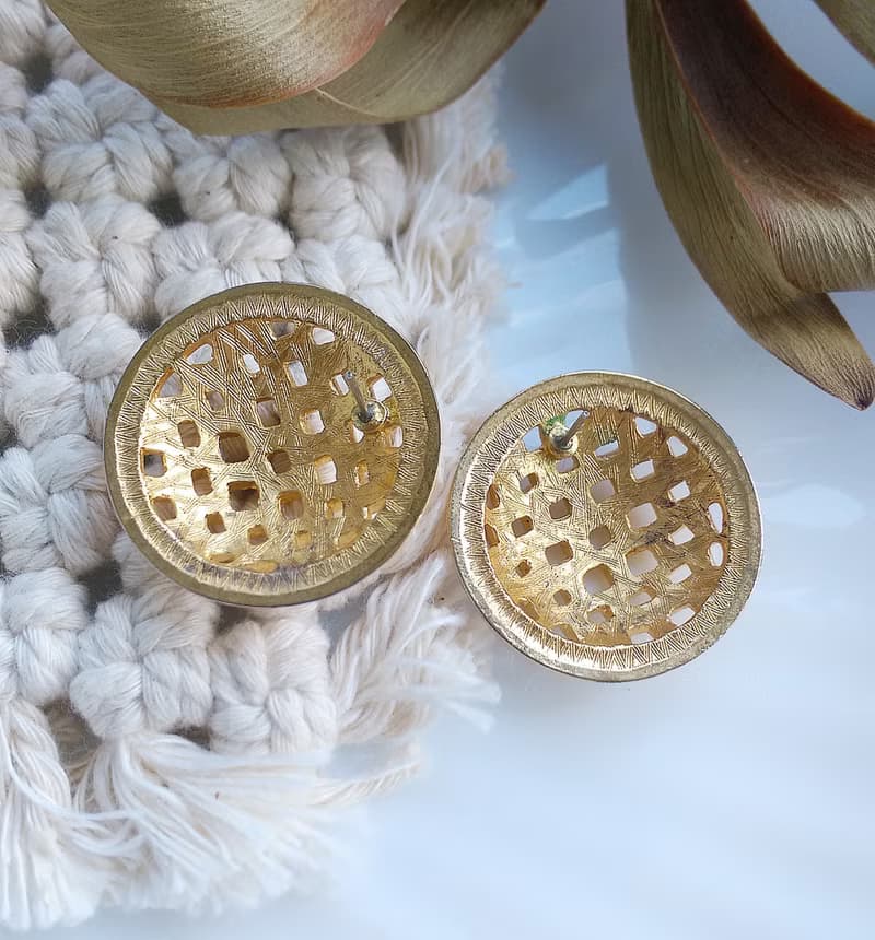 Vintage Jewelry 西洋古董飾品 金色調 金格子 針式耳環