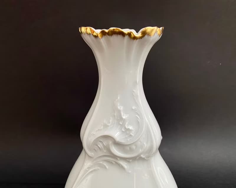 1980 年代法國手繪花卉和金色裝飾利摩日花瓶