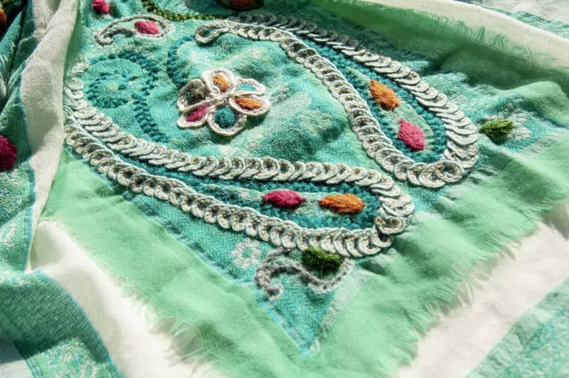 喀什米爾Cashmere/水煮羊毛披肩/針織圍巾/刺繡圍巾/羊絨披巾-花