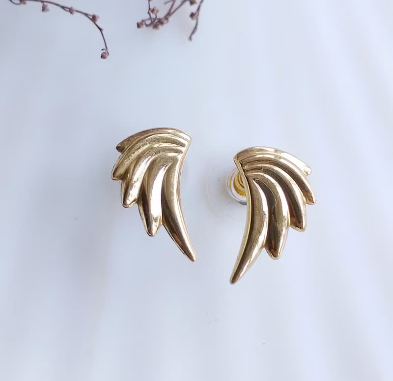 Vintage Jewelry 西洋古董飾品 金翅膀 簡約 貼耳 小巧 針式耳環