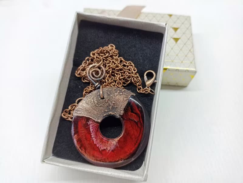 Ring of Fire necklace / Resin necklace 火 項鍊 樹脂 生日禮物