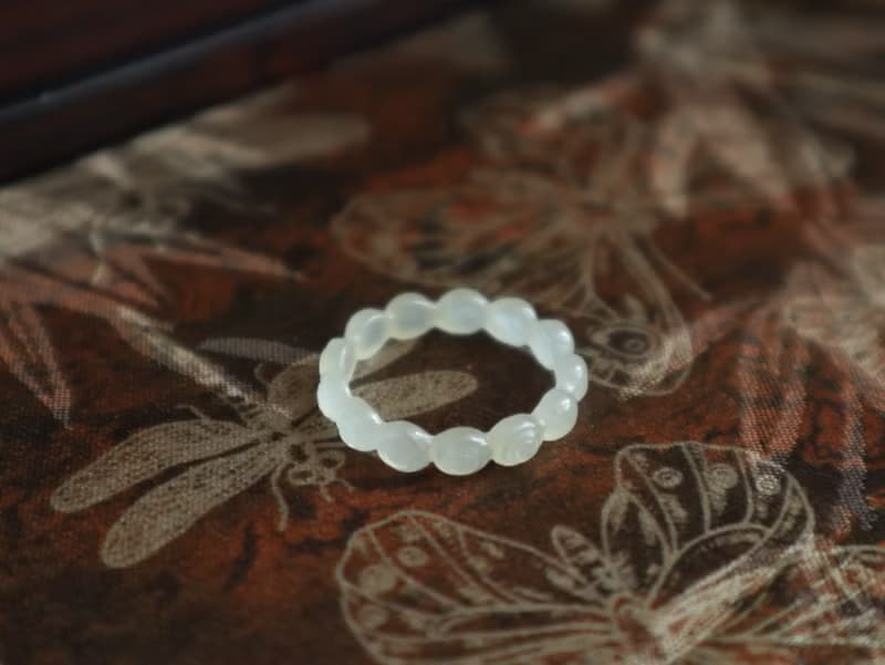 天然晴水和田玉戒指麻花指環指圈做工精細冰底晴水玉玉石戒指18mm