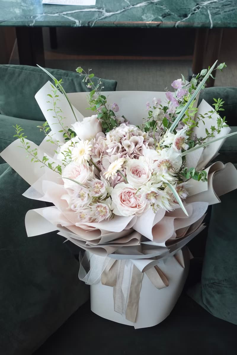 玫瑰富翁 綜合玫瑰繡球花束 生日花束 求婚花束