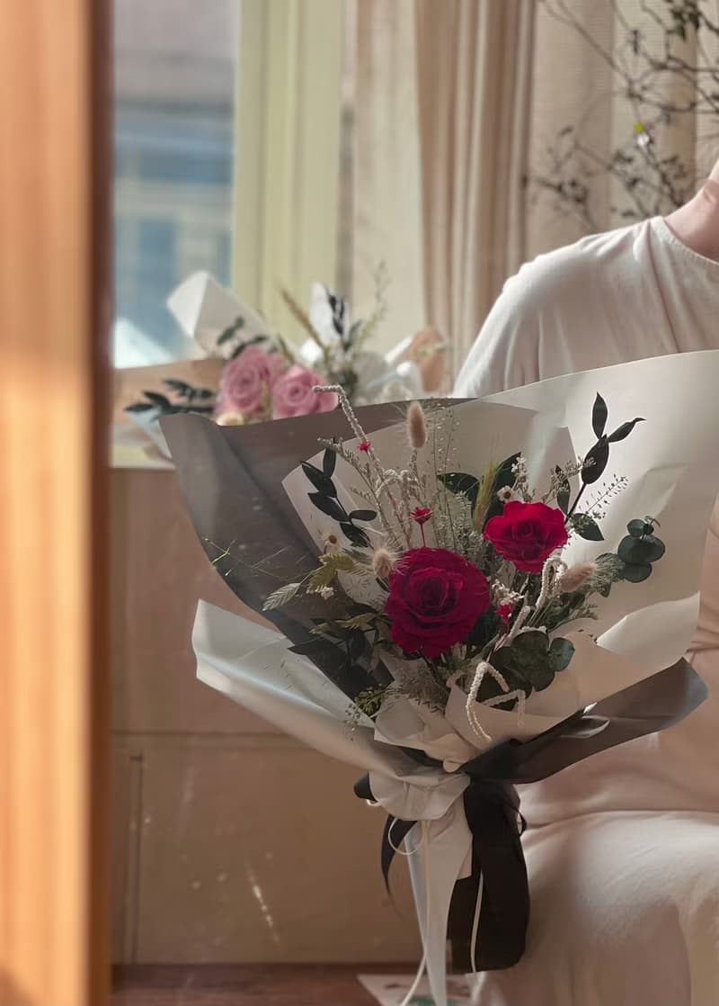 永生花 永生玫瑰花束 告白花束 求婚花束 情人節花束 不凋花 乾燥