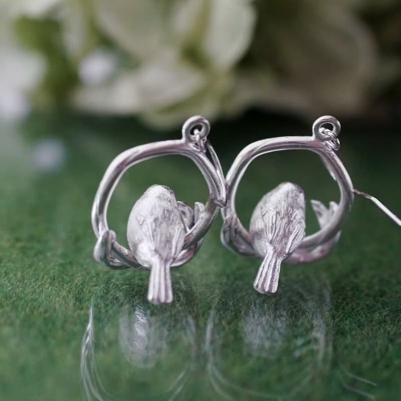 コマドリ 鳥 ピアス イヤリング 片耳