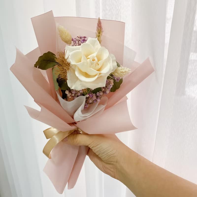 簡單愛 單朵永生玫瑰花束 永生花 生日 情人節 畢業禮 母親節
