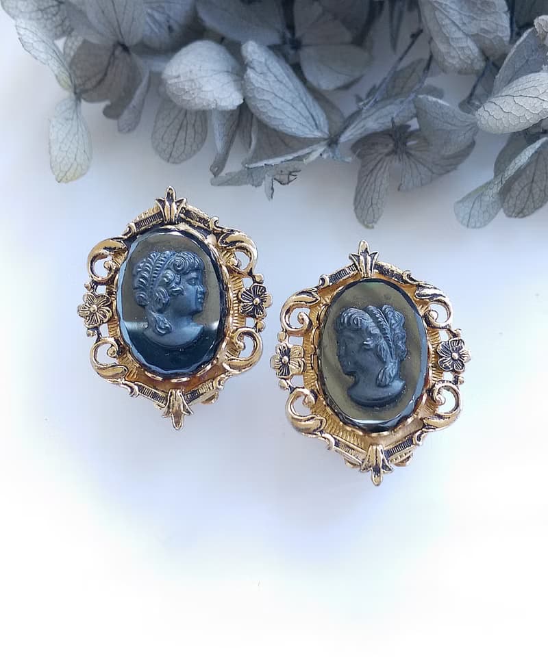 Vintage Jewelry 西洋古董飾品 CAMEO 優雅氣質 仕女 夾式耳環
