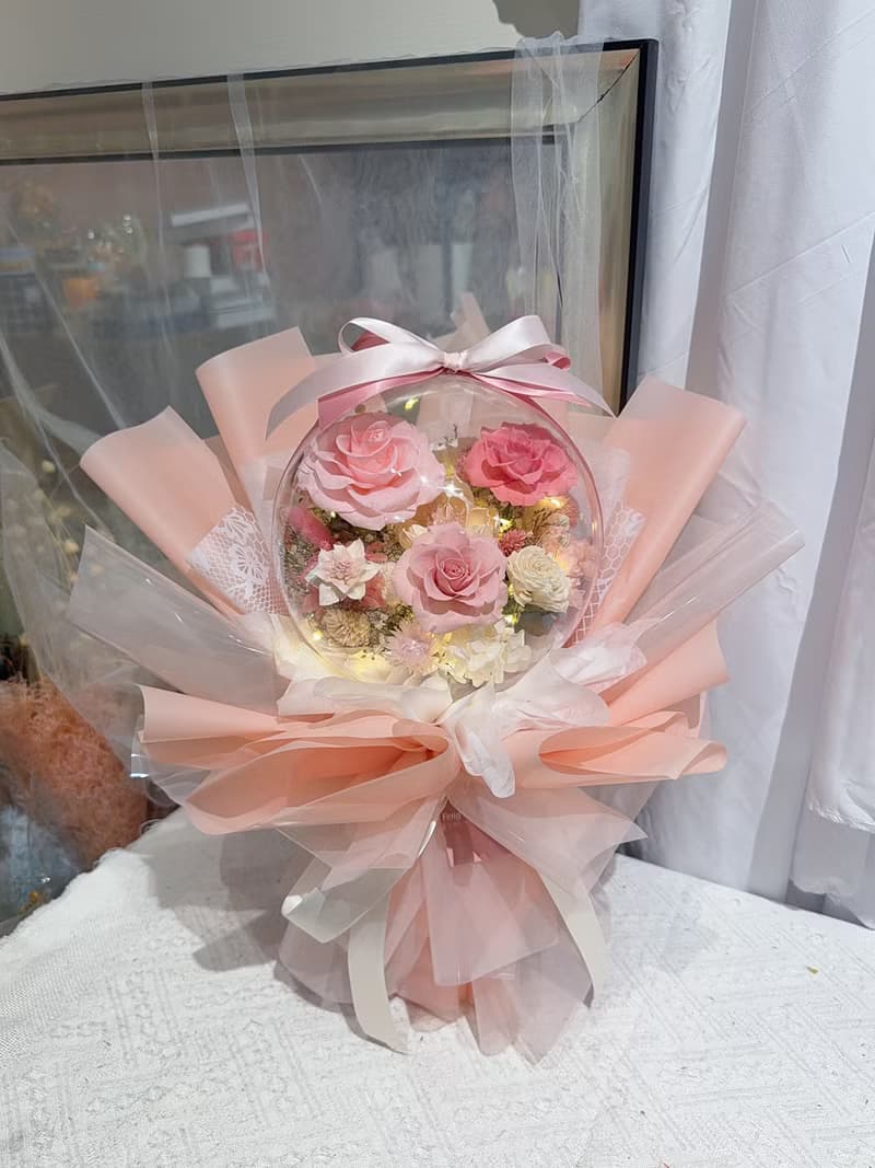 FengFlower【燈絲款壓克力波波球不凋玫瑰花束】乾燥花/永生花材