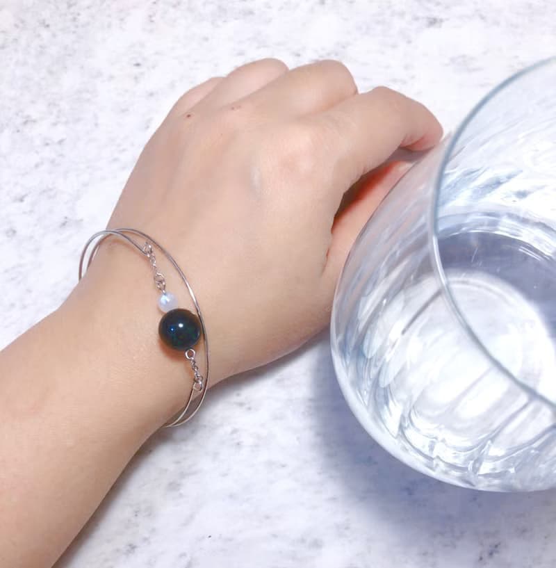 守護手環 黑曜石 月亮石 手鍊 手鈪 (可加英文字母 / 心心)