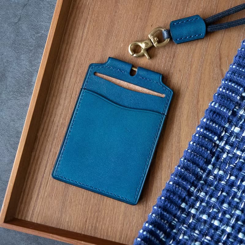 植物鞣手工皮革證件套 附頸繩 海洋藍 id card holder