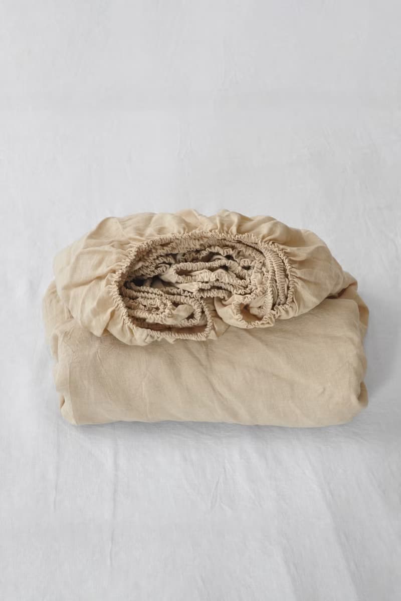 Beige linen fitted sheet / Softened linen bed sheet / Deep pocket