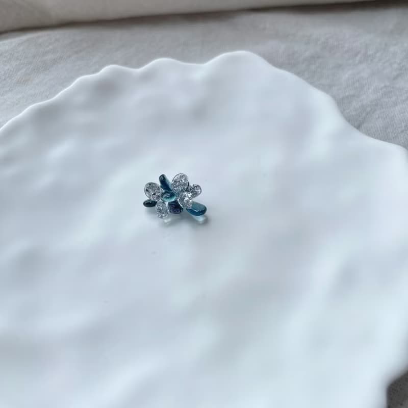 TeenyTinyCraft | 花火 • 六色 手工耳環/耳夾
