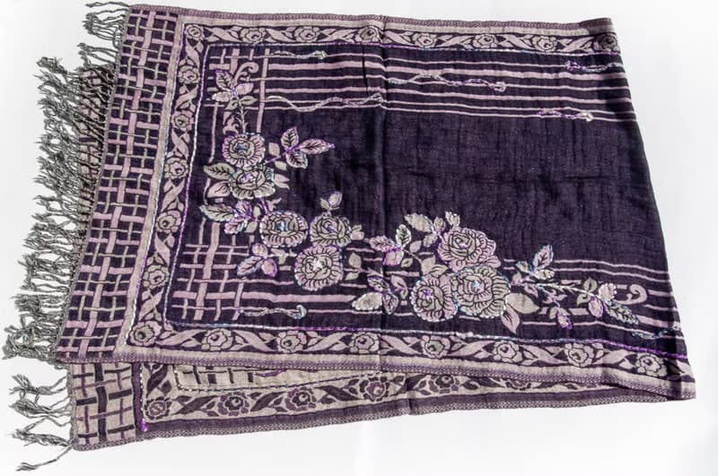 喀什米爾Cashmere/水煮羊毛披肩/針織圍巾/刺繡圍巾/羊絨披巾-花