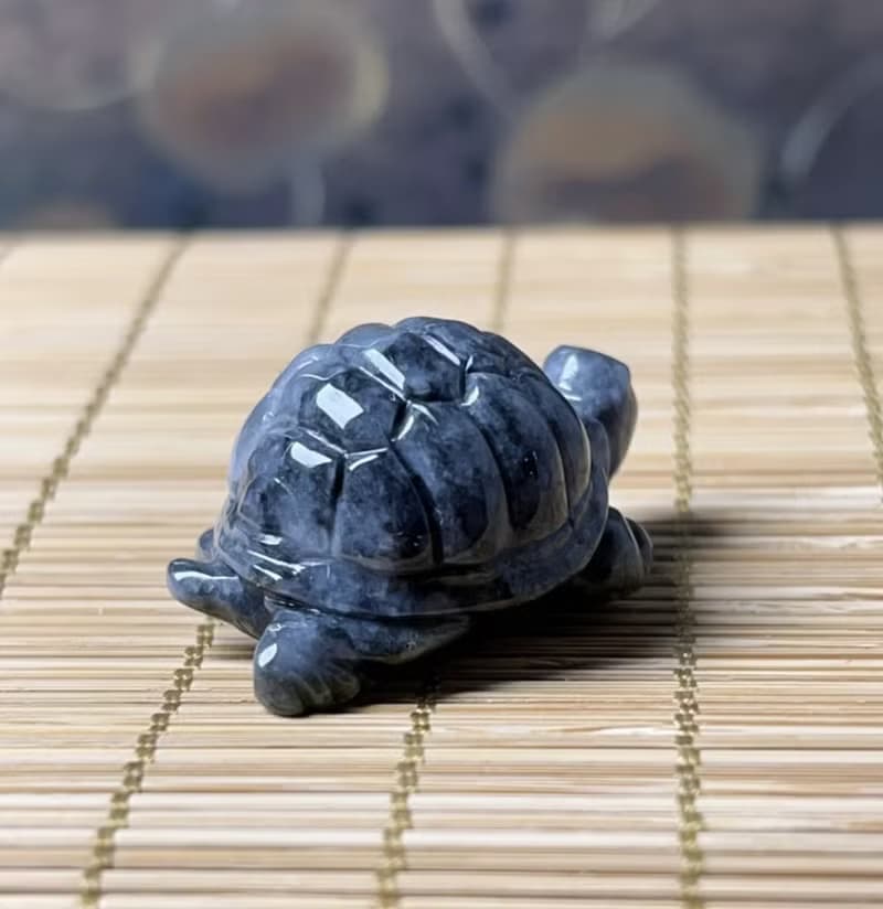 【吉祥‧長壽】烏雞翡翠烏龜 | 天然緬甸A貨翡翠 |  送禮