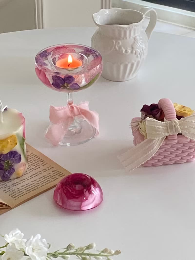 【燭台】花瓣燭台 贈送4顆小茶蠟 乾燥花果凍蠟燭台