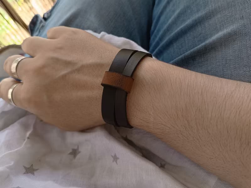 Unisex Dark Brown Choker Collar Leather Cuff, Elegant Stylish Men Wristband