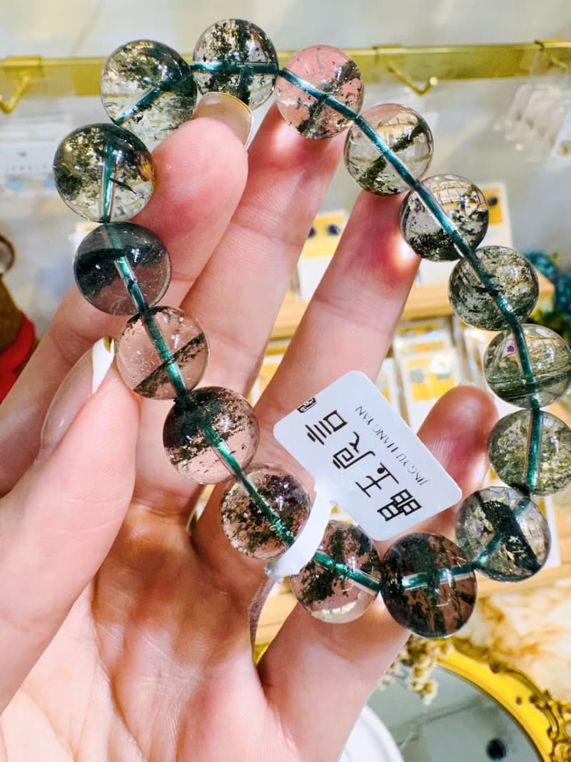 玻璃體多礦招財綠幽靈水晶12-12.5cm45g正財事業貴人緣生意緣