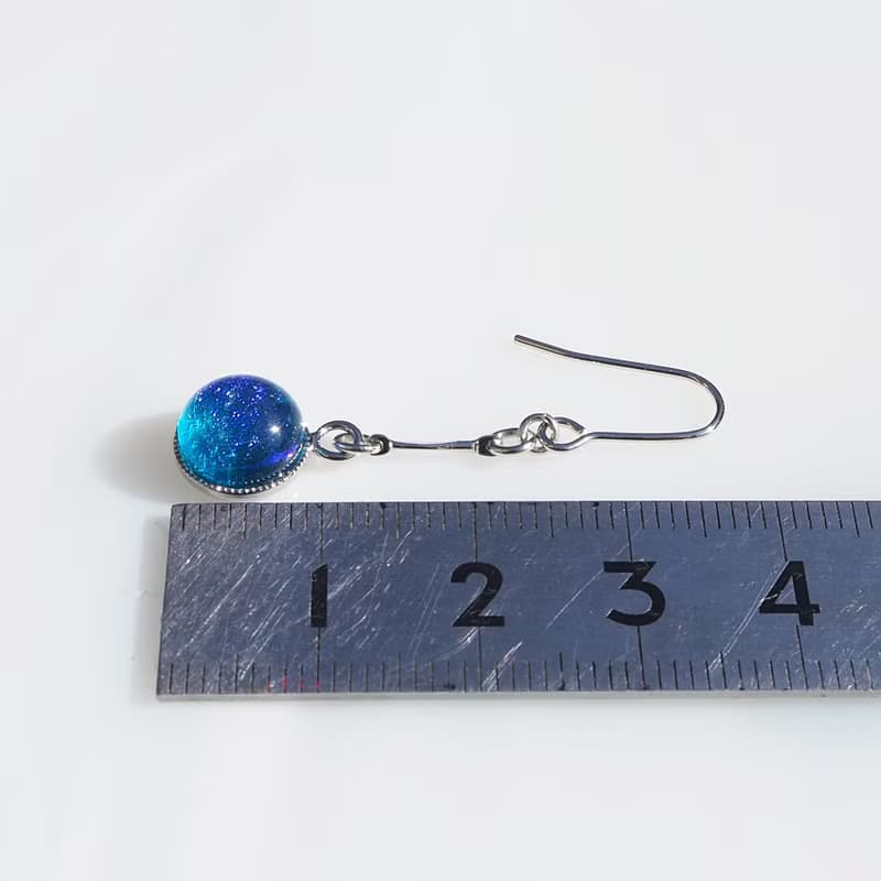 光るガラス(きらり【海】)ピアス/イヤリング 【金具選べます】【受注制作】
