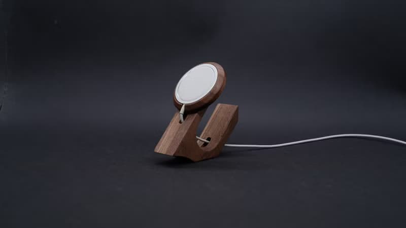 專屬 MagSafe 充電器木製胡桃木收納盒 生日