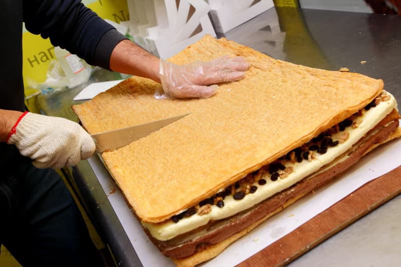 【嘉年華免運組】秘傳手工現做脆皮拿破崙派3入組