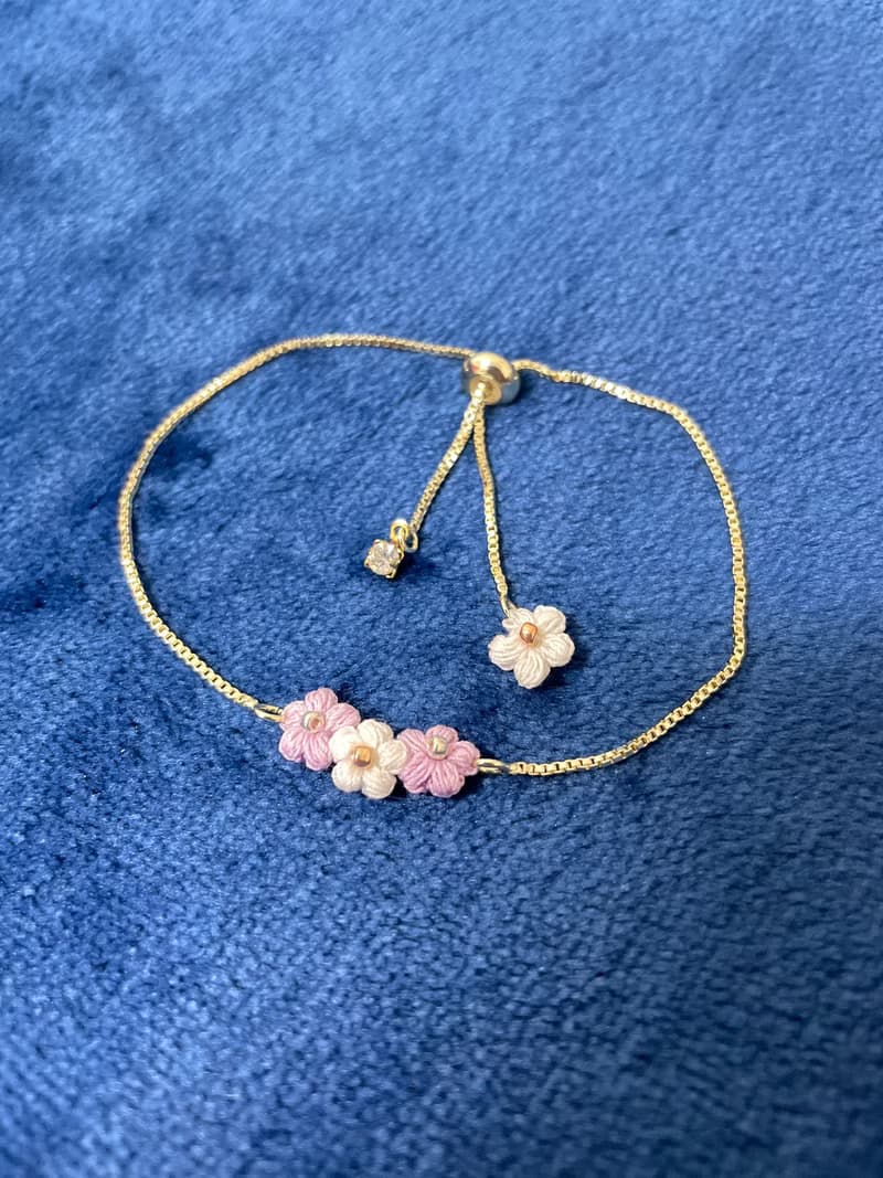 泡芙小花手鍊