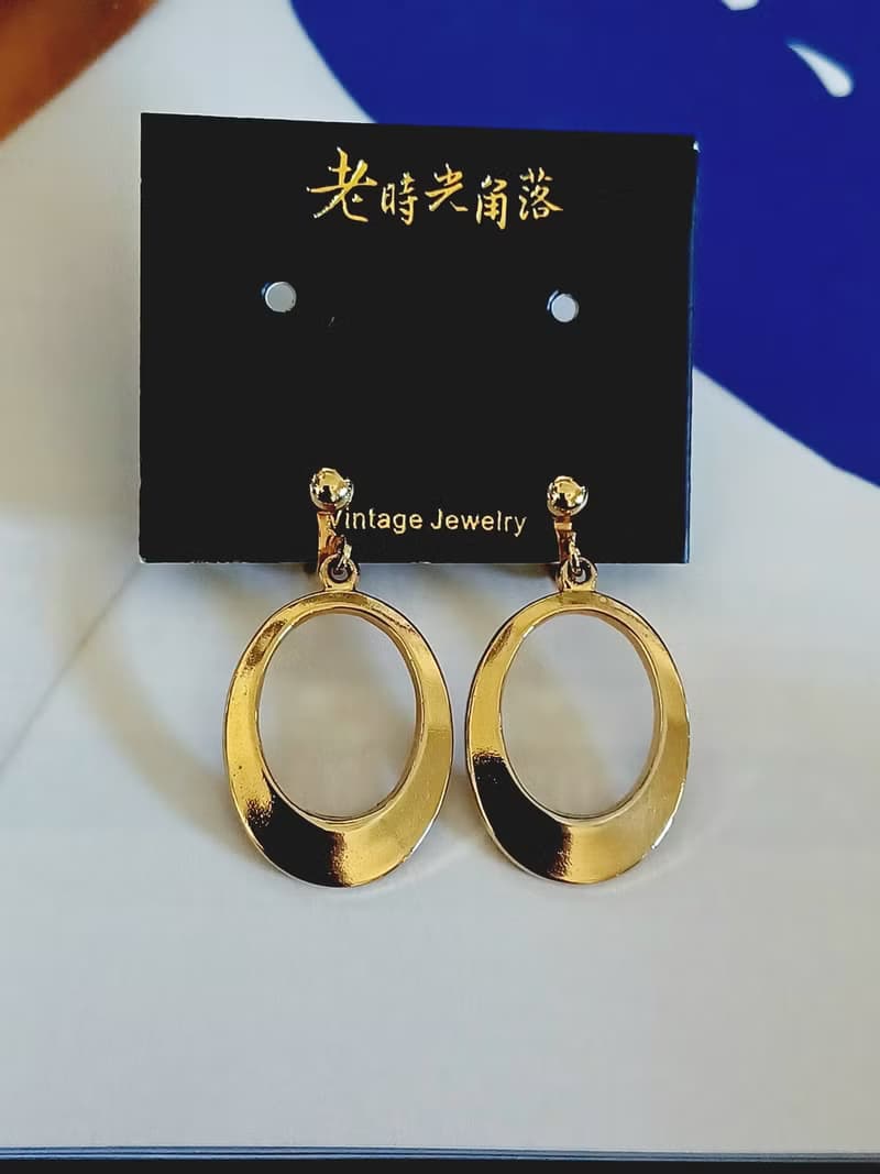 vintage jewelry  金色環形垂墜 夾式耳環