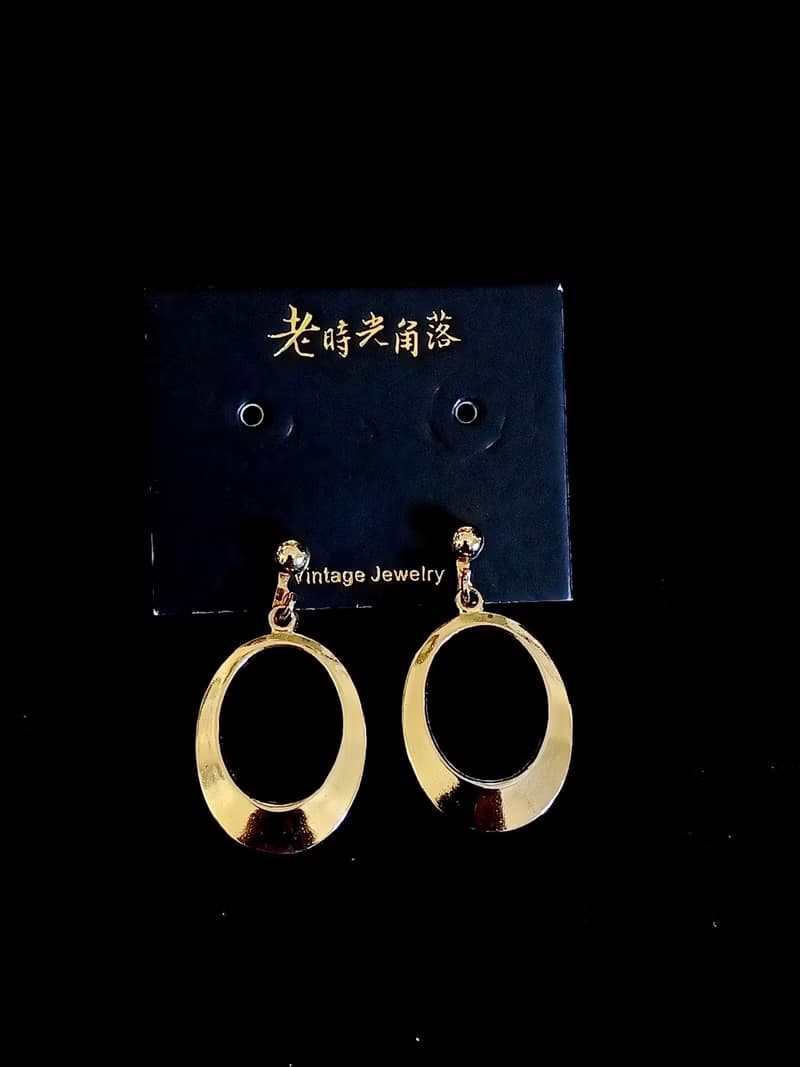 vintage jewelry  金色環形垂墜 夾式耳環