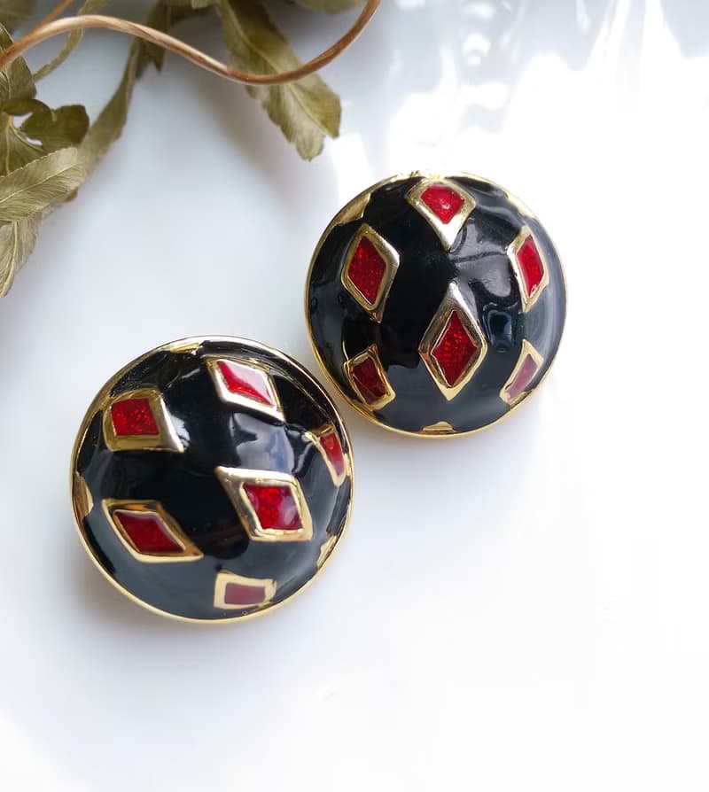 Vintage Jewelry 西洋古董飾品 幾何 黑底摩登琺瑯  夾式耳環