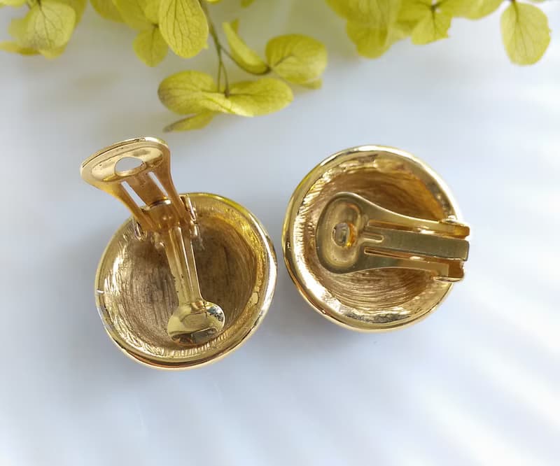 Vintage Jewelry 西洋古董飾品 幾何 黑底摩登琺瑯  夾式耳環