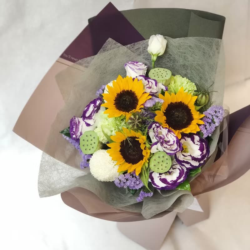 夏綠蒂鮮花花束 | 畢業 生日首選 | 台北可自取