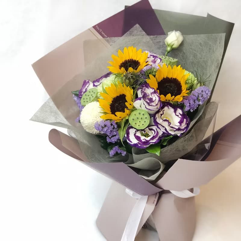 夏綠蒂鮮花花束 | 畢業 生日首選 | 台北可自取