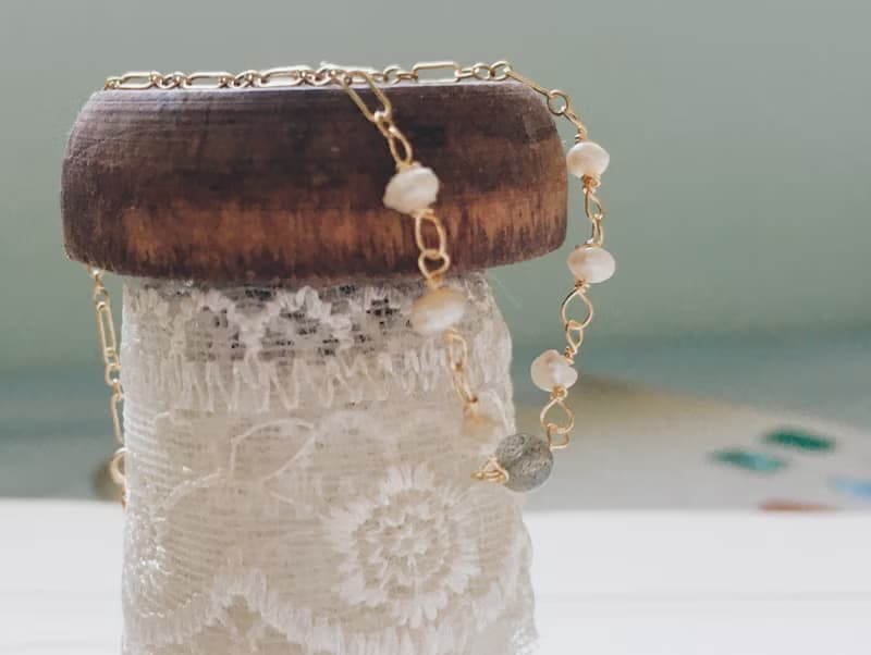 Enko | 探索地底皇室 魚子珍珠 拉長石 14K包金 手鍊