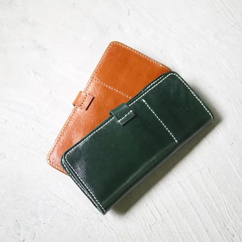 日本大人味  旅行多功能磁釦式護照夾/套 Made  by HANDIIN