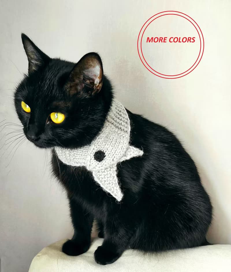 Scarf for pet Fish cat collar Pet cowl Hand knit neck warmer neck accessories