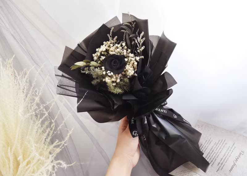 黑玫瑰花束 畢業花束 永生花 情人節 七夕 乾燥花 求婚 父親節