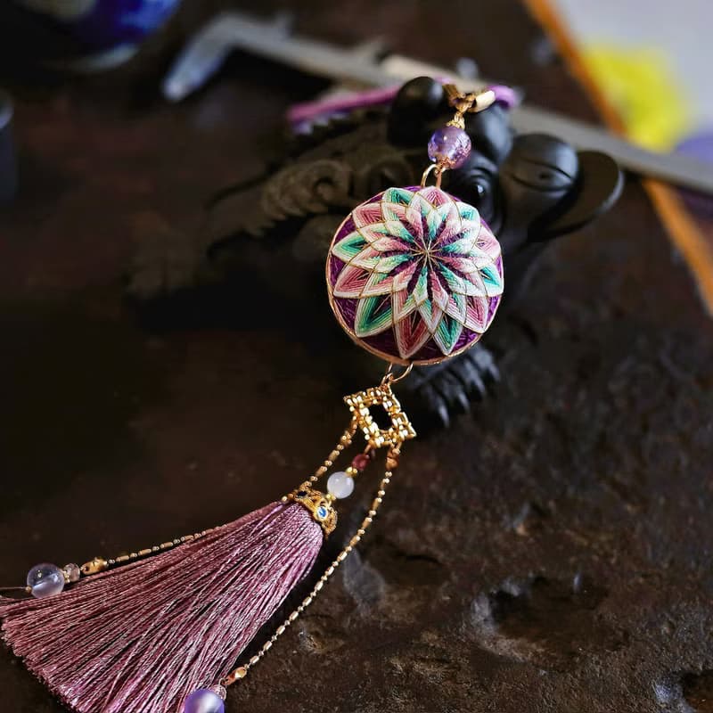 手工刺繡手鞠球DIY資料包成品飾品掛件送朋友禮物