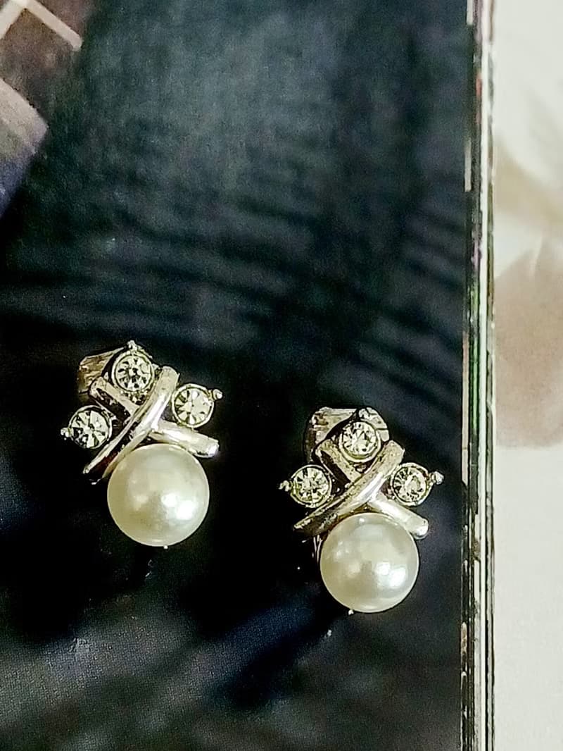 vintage jewelry  AVON 氣質佳人珍珠款 夾式耳環