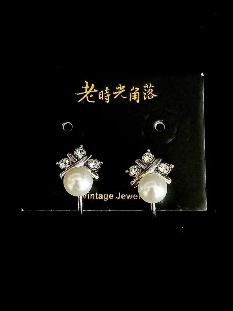 vintage jewelry  AVON 氣質佳人珍珠款 夾式耳環