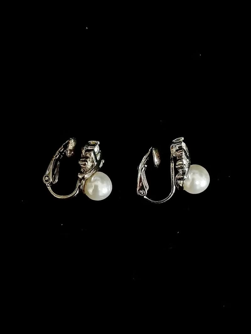 vintage jewelry  AVON 氣質佳人珍珠款 夾式耳環