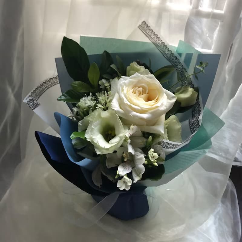 仙杜瑞拉鮮花花束 | 畢業 生日首選 | 台北可自取